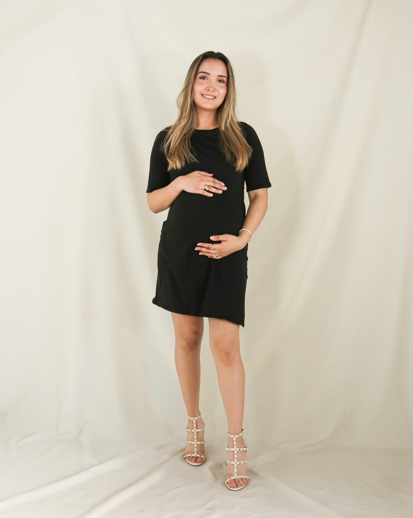 Vestido de maternidad y lactancia negro, Belinda G