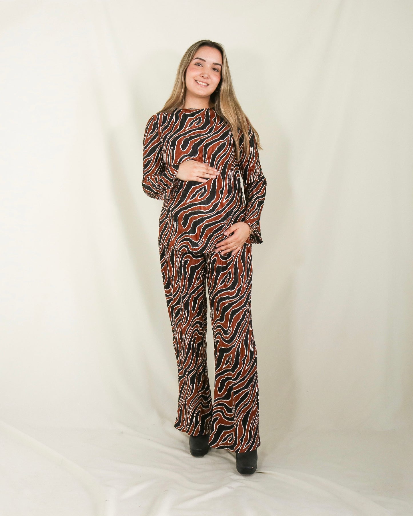 Conjunto de maternidad Mayte, rojo corrugado M