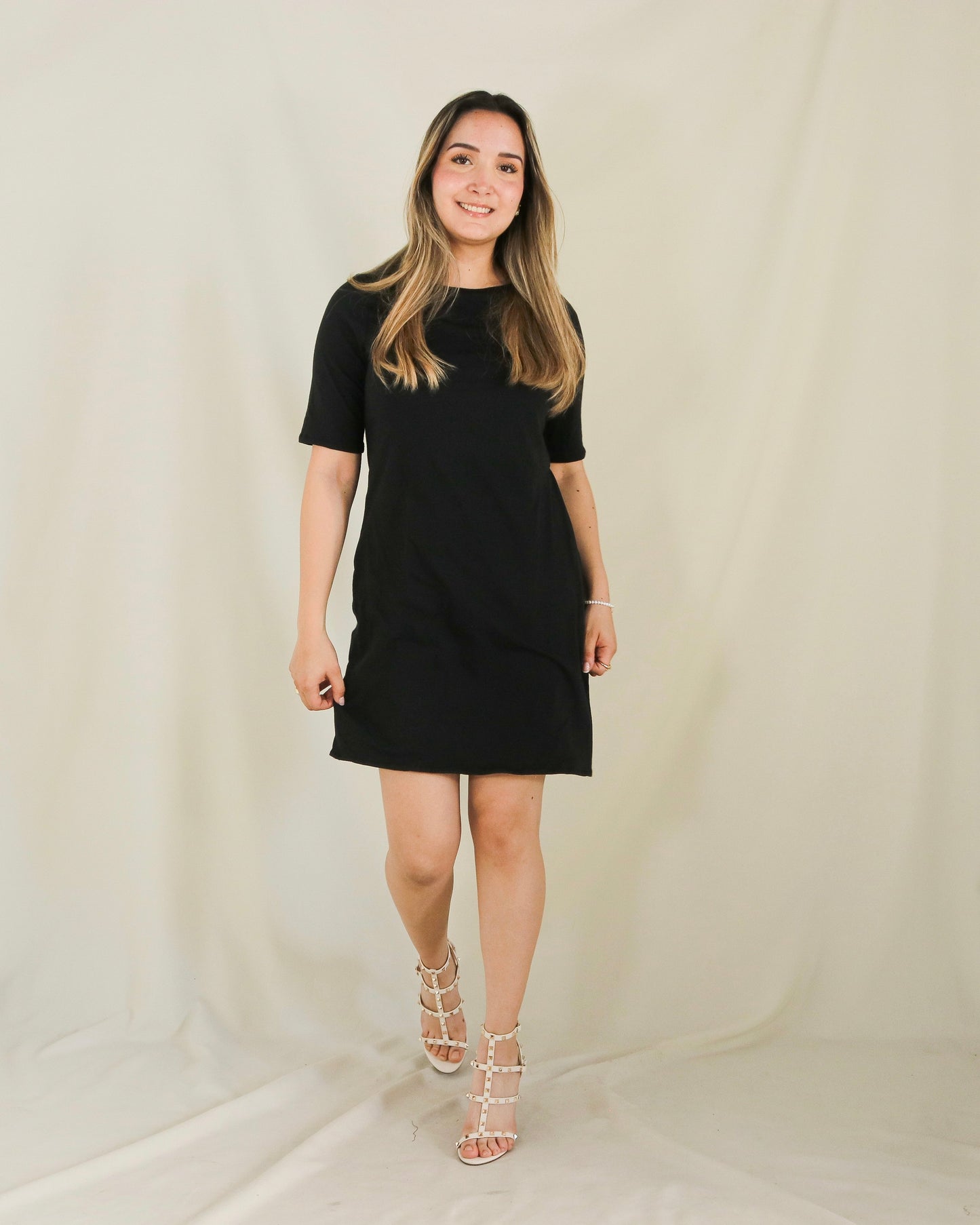 Vestido de maternidad y lactancia negro, Belinda G