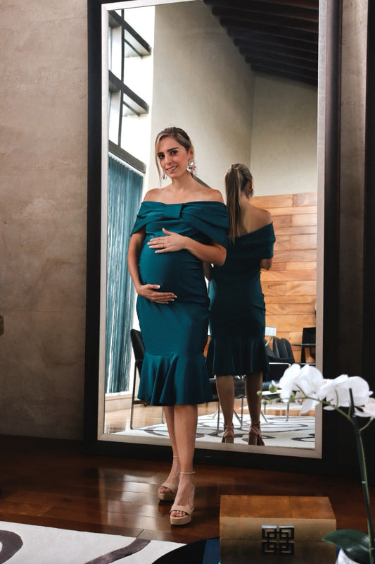Vestido de maternidad, Lluvia verde
